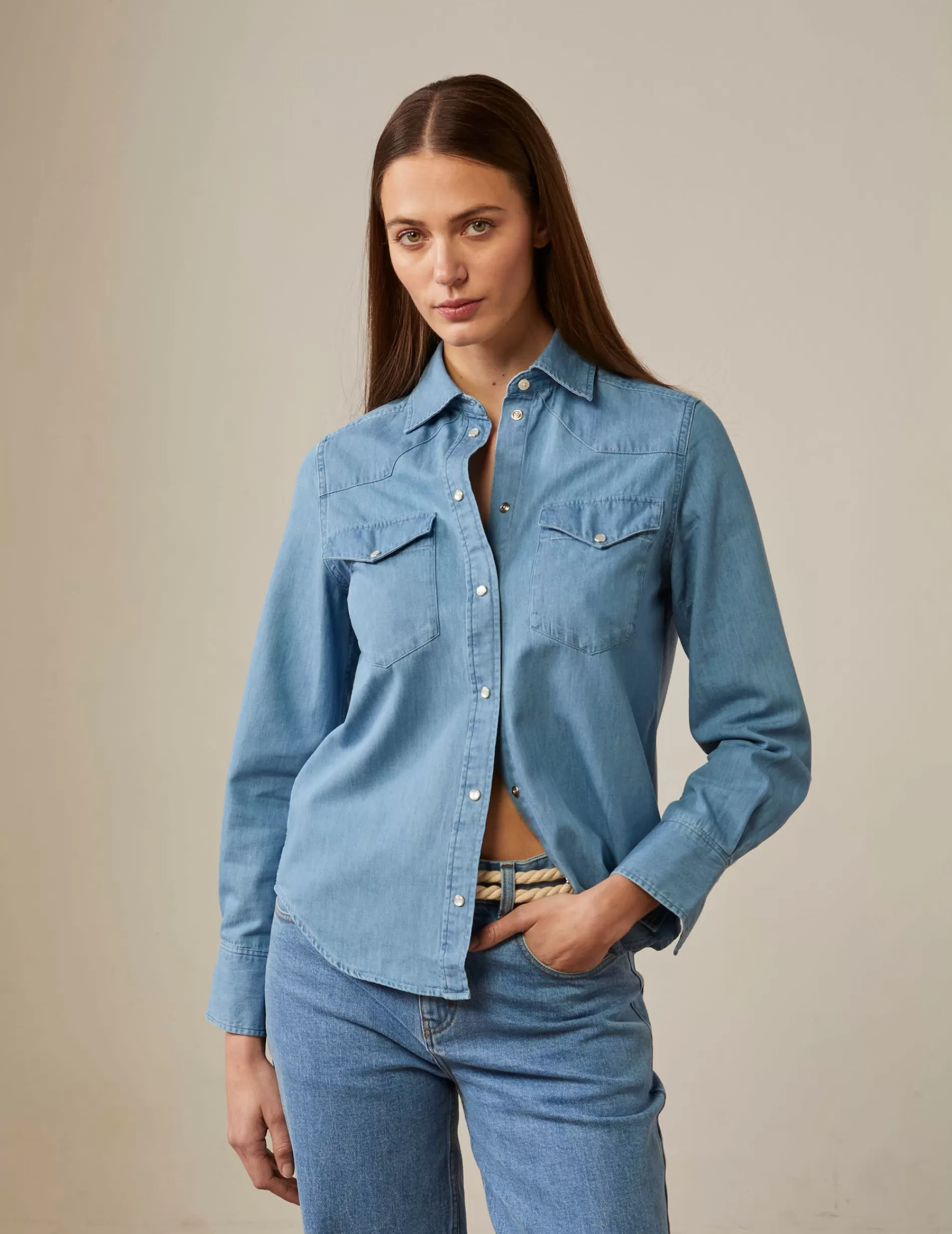 Figaret Paris Colors And Patterns·Plain Shirts | Colors And Patterns·Blue Shirts | Chemise Gisèle En Denim Bleu Clair