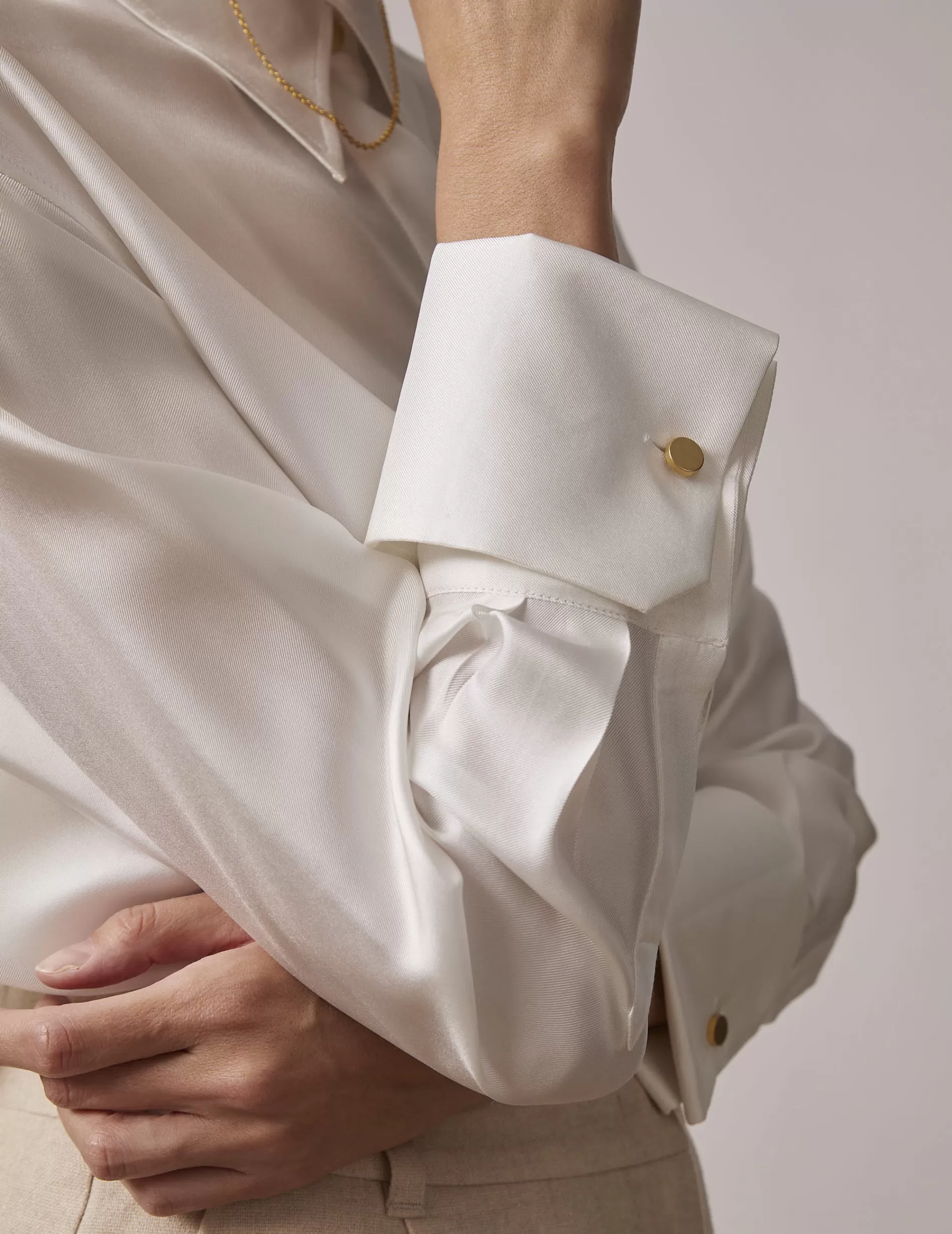Figaret Paris Colors And Patterns·Plain Shirts | Curation·Chemises Habillées | Chemise Irisa Gorge Cachée En Soie écrue Ecru