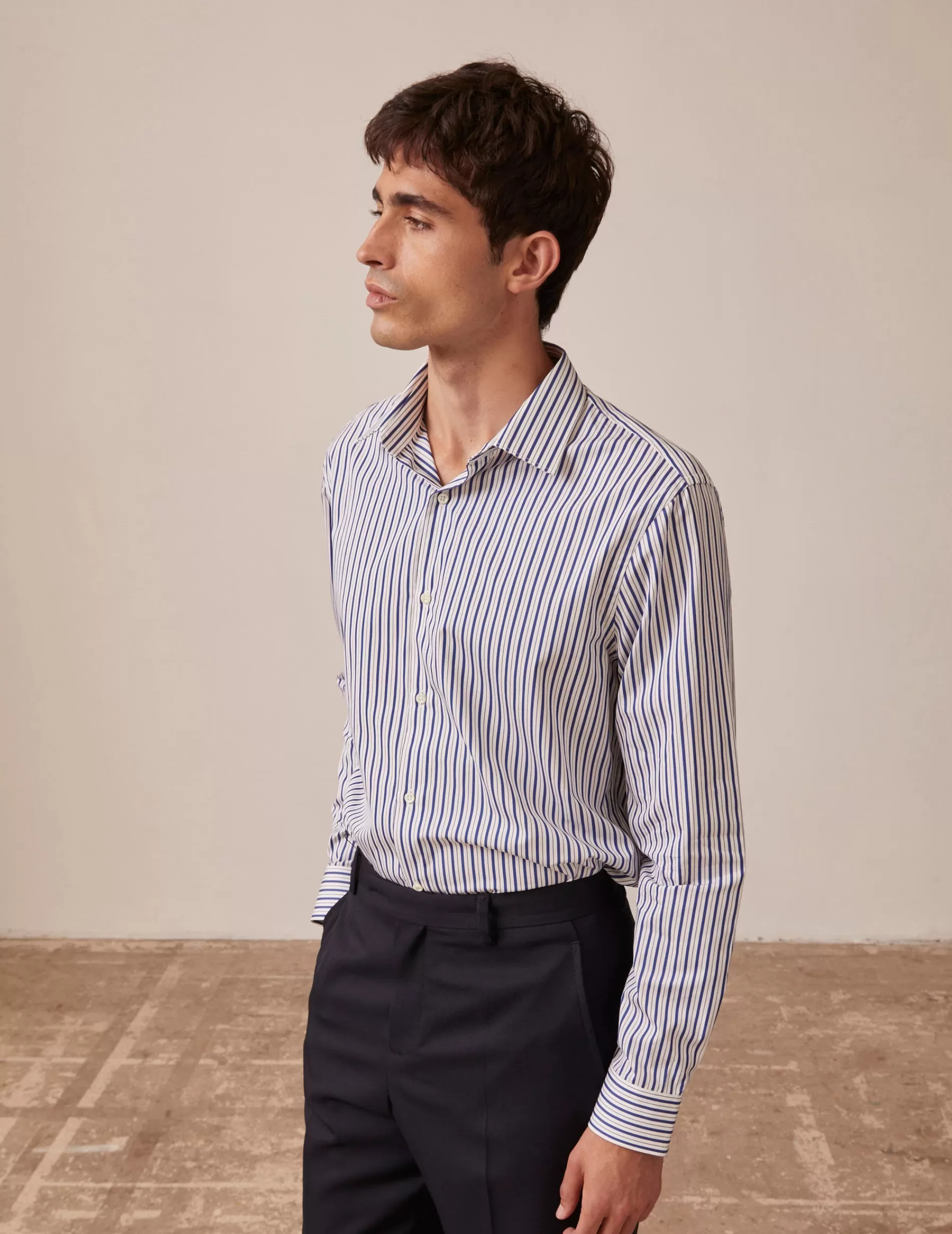 Figaret Paris Colors & Patterns·Stripe Shirts | Colors & Patterns·Blue Shirts | Chemise Semi Ajustée Rayée Bleu Marine