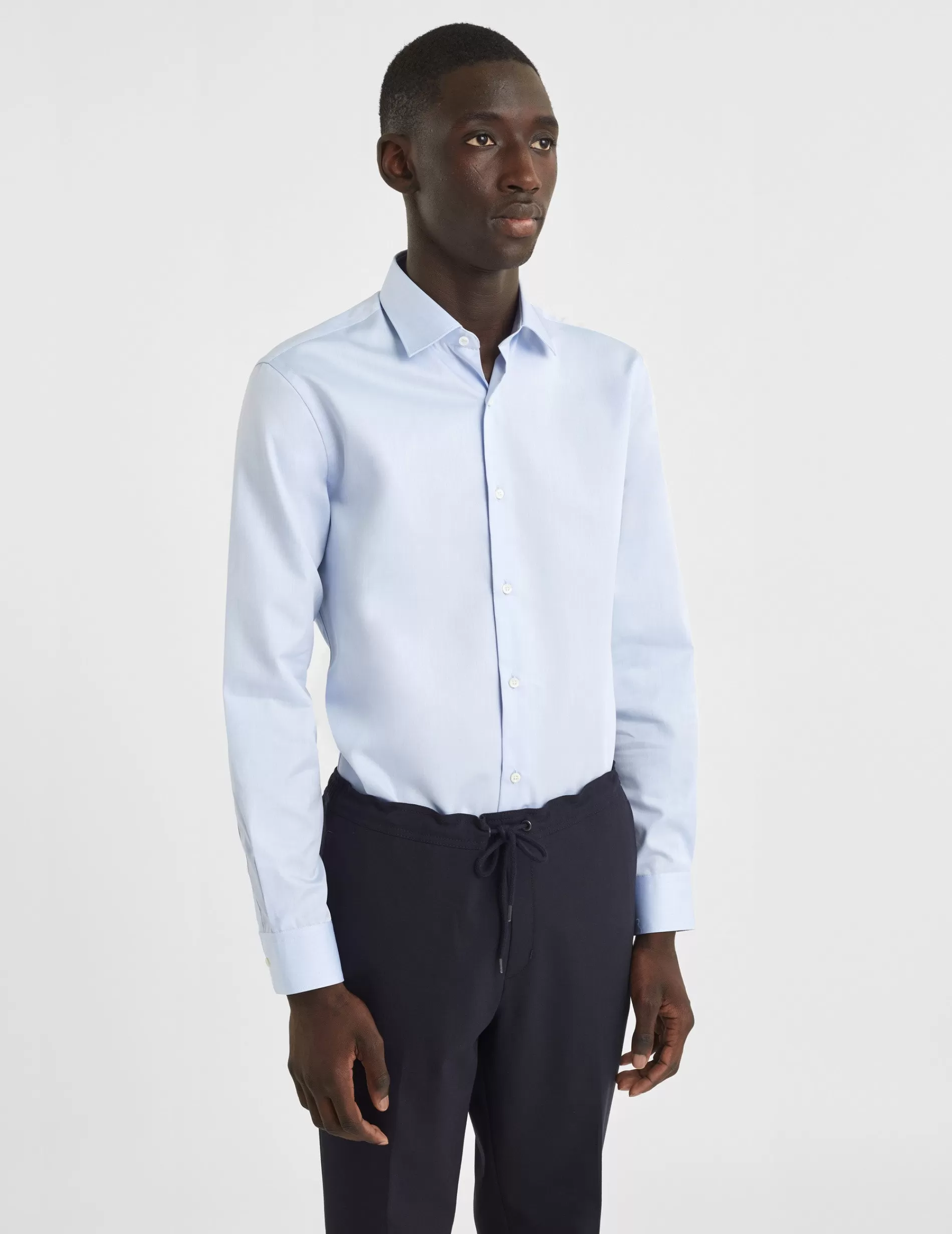 Figaret Paris Colors & Patterns·Blue Shirts | Styles·Formal Shirts | Chemise Semi-ajustée Bleue Bleu clair