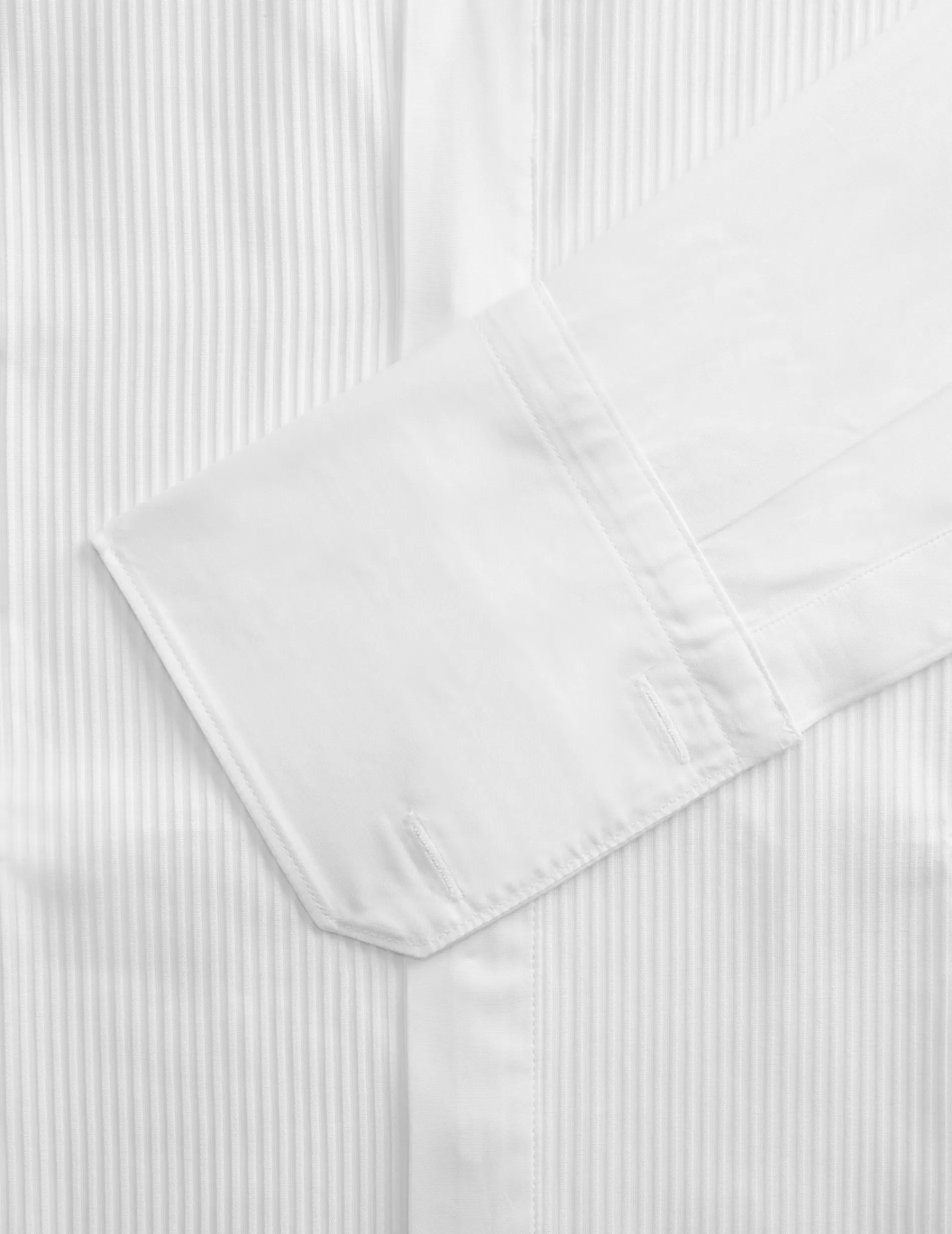 Figaret Paris Colors & Patterns·White Shirts | Styles·Ceremony Shirts | Chemise Semi-ajustée Gorge Cachée Blanche