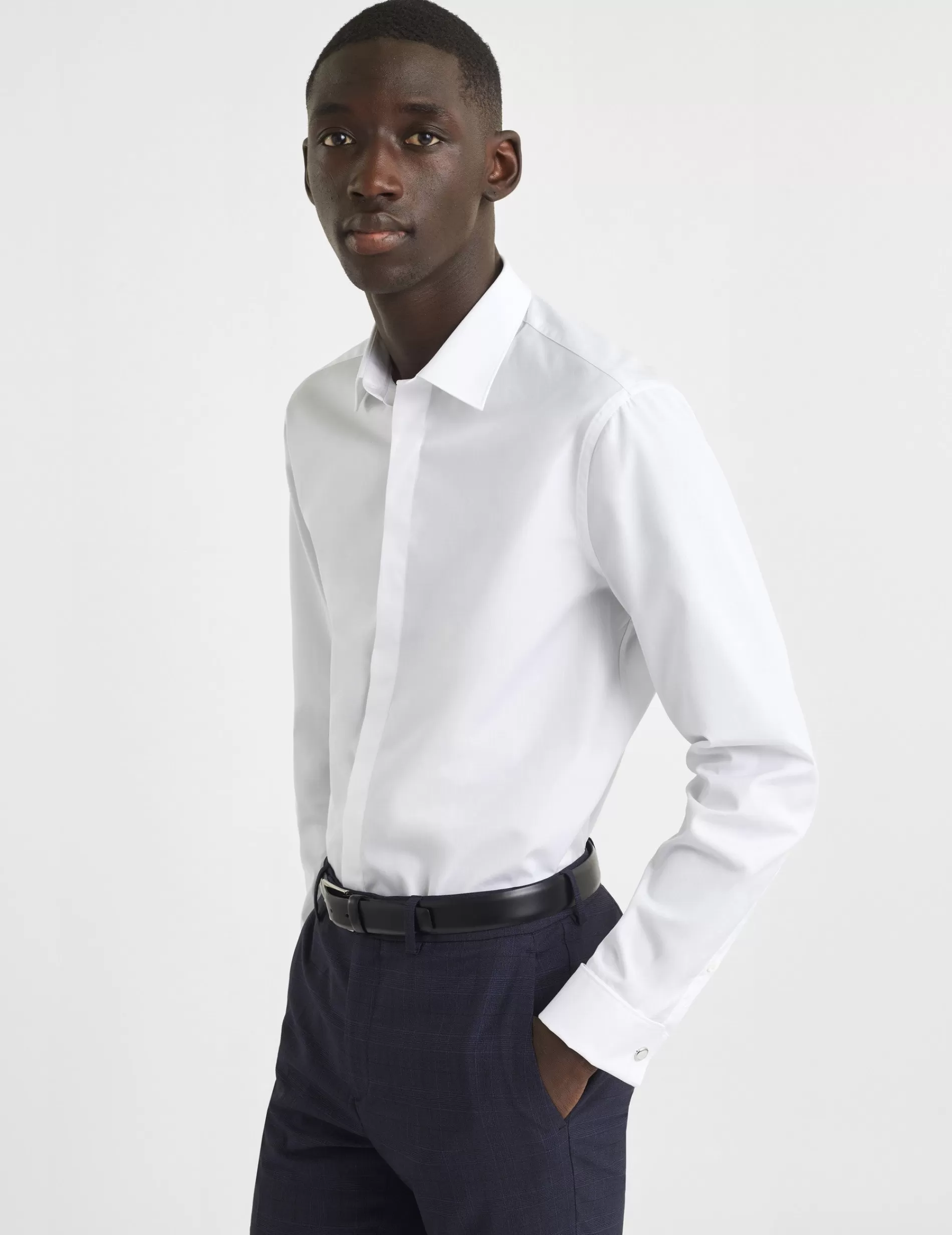 Figaret Paris Colors & Patterns·White Shirts | Styles·Ceremony Shirts | Chemise Semi-ajustée Gorge Cachée Blanche